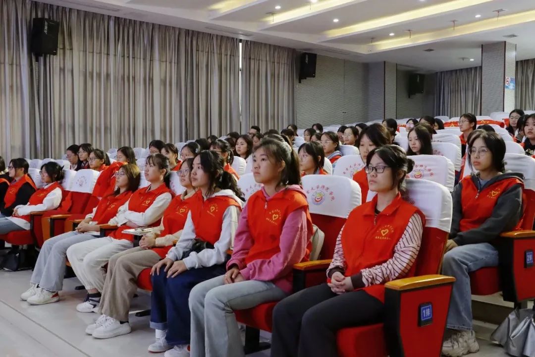 观众.jpg